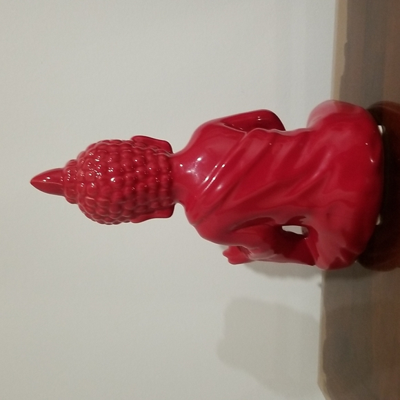 Red Buddha - Picture 4 of 5